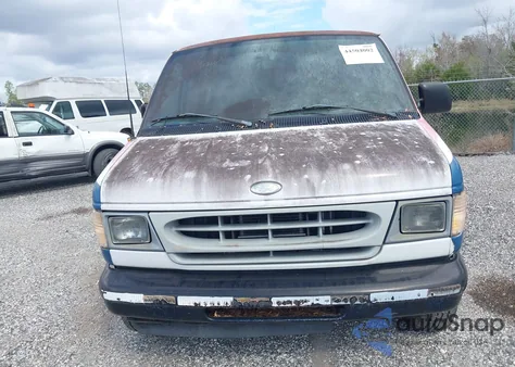 2002 Ford E-150 Commercial/Recreational from USA, damaged, VIN 1FTRE14252HA70382